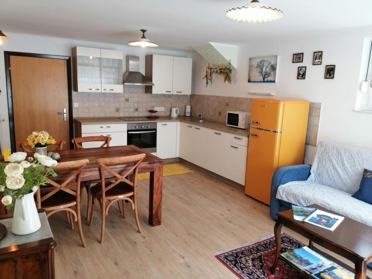 Barn House Mm Apartment Bled Bagian luar foto